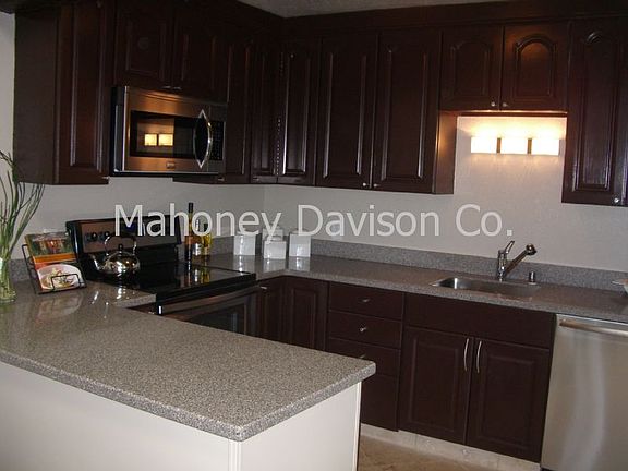 4th image of 850 E Cotati No Ave #8