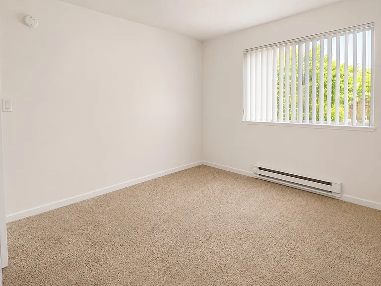 Chateau D'Oro Apartments — Photo 14