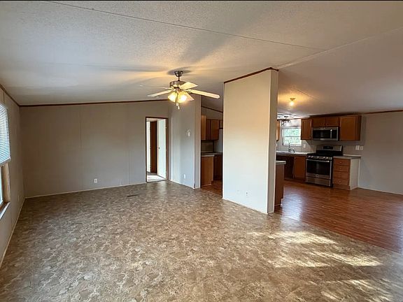 5th image of 212 N Fork Rd #66