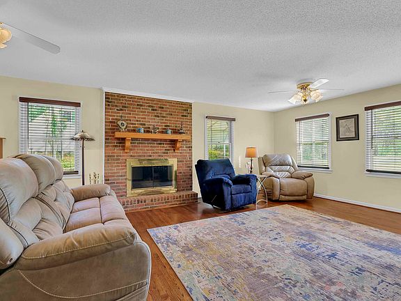 2nd image of 88 Old Boswell Rd