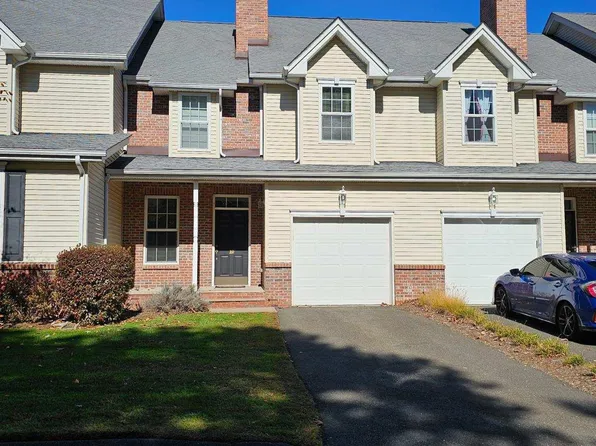 10 Last Leaf Circle #10, Windsor, CT 06095