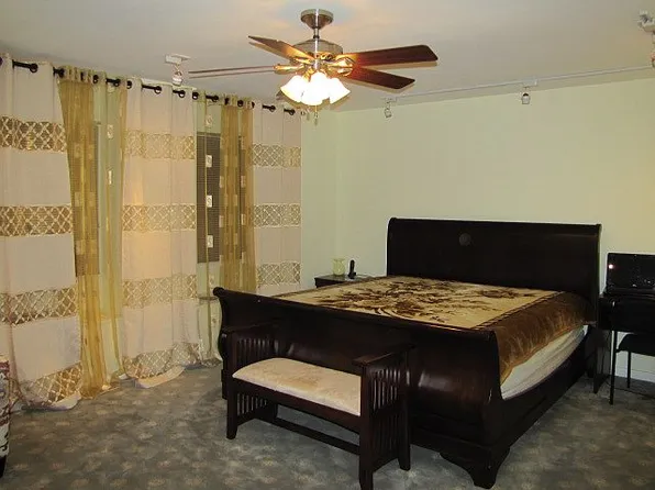 43 Highview Dr, Woodbridge, NJ 07095
