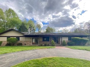 10310 Hadley Rd, Gregory, MI 48137