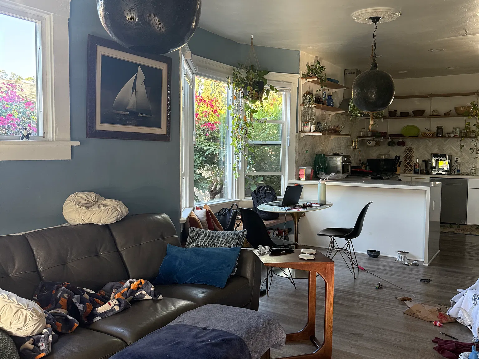 2 bed, 937 sqft, $3,200 — Photo 3