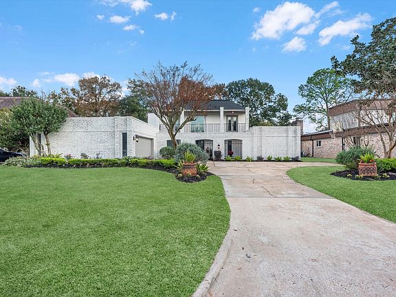 2nd image of 3514 La Costa Rd