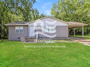 555 Clubview Dr, Jackson, MS 39209