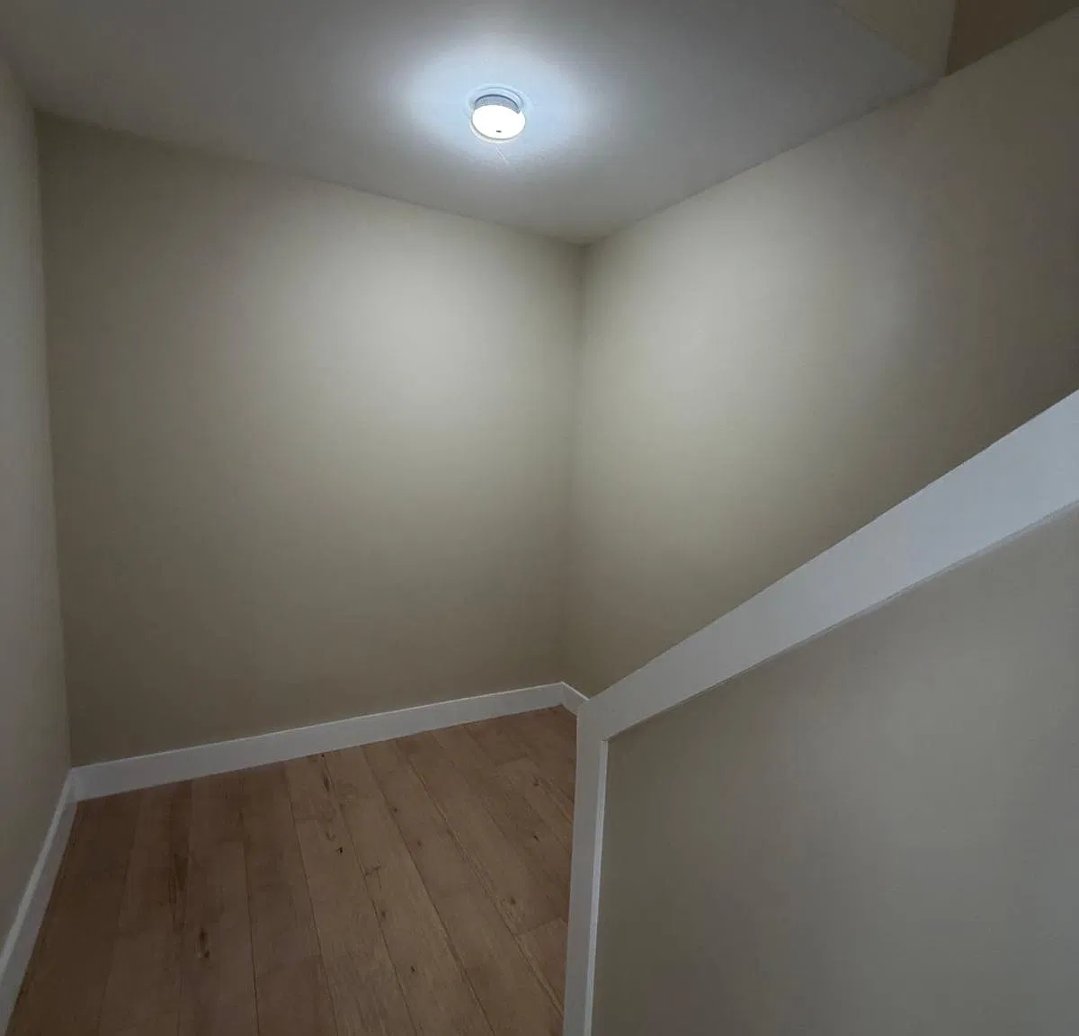 4 bed, $2,450 — Photo 2