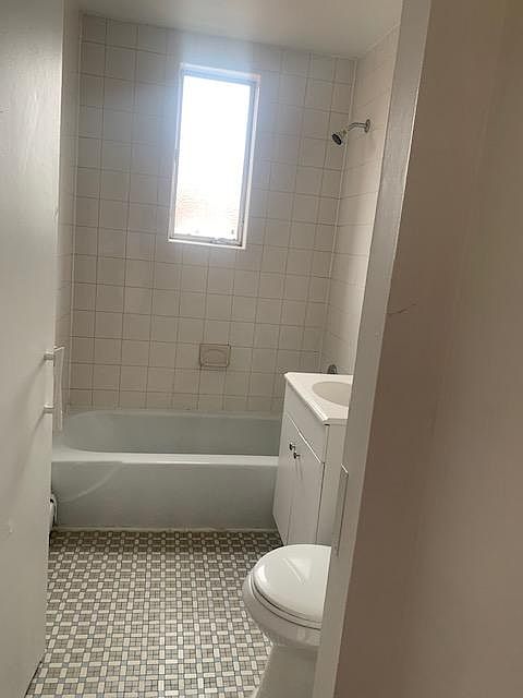 2nd image of 166 Collins St #308