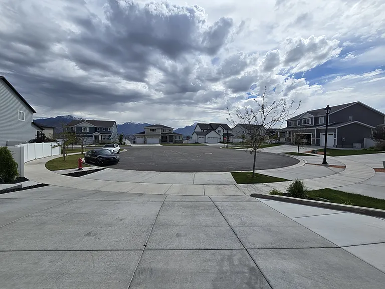 194 W Sugarbowl Cir — Photo 38