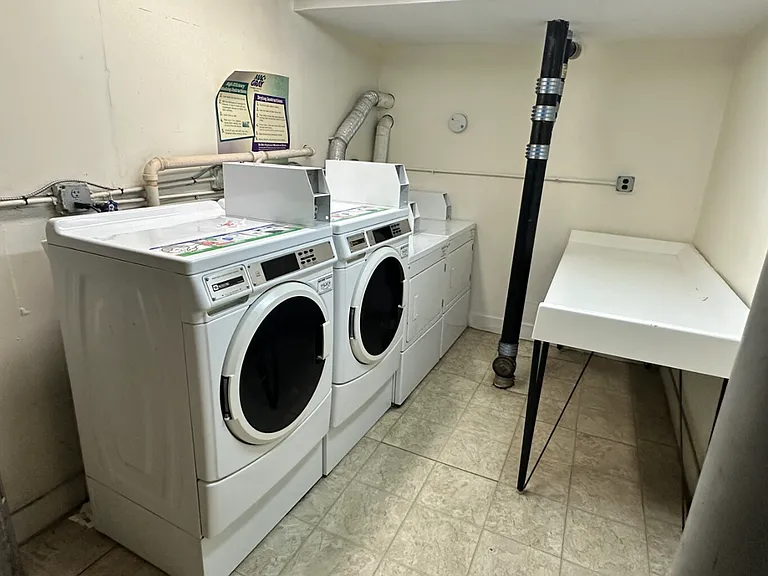 65 Burbank St #18A — Photo 7