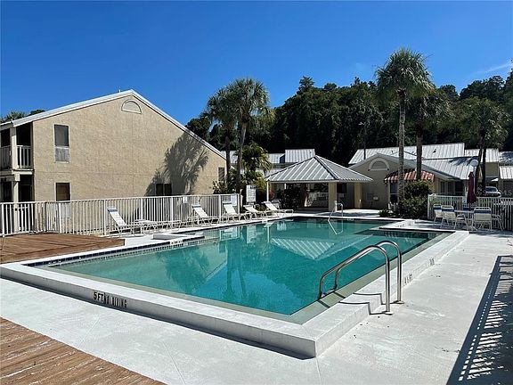 3rd image of 13001 ARBORVIEW PLACE