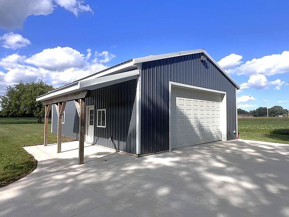 3rd image of 10040 Krouse Rd