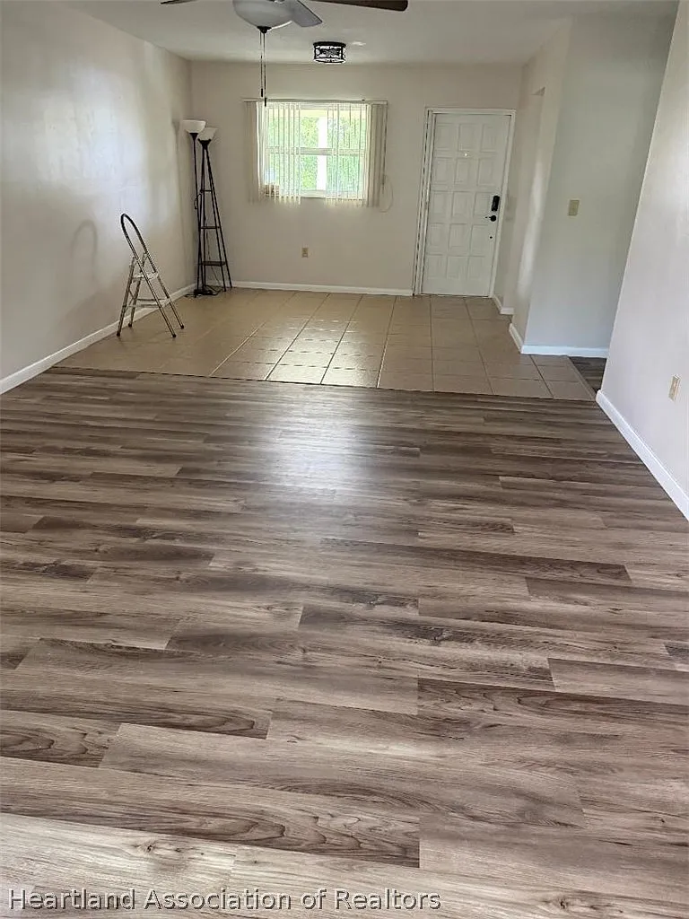 2 bed, 2.0 bath, 1064 sqft, $1,100 — Photo 3