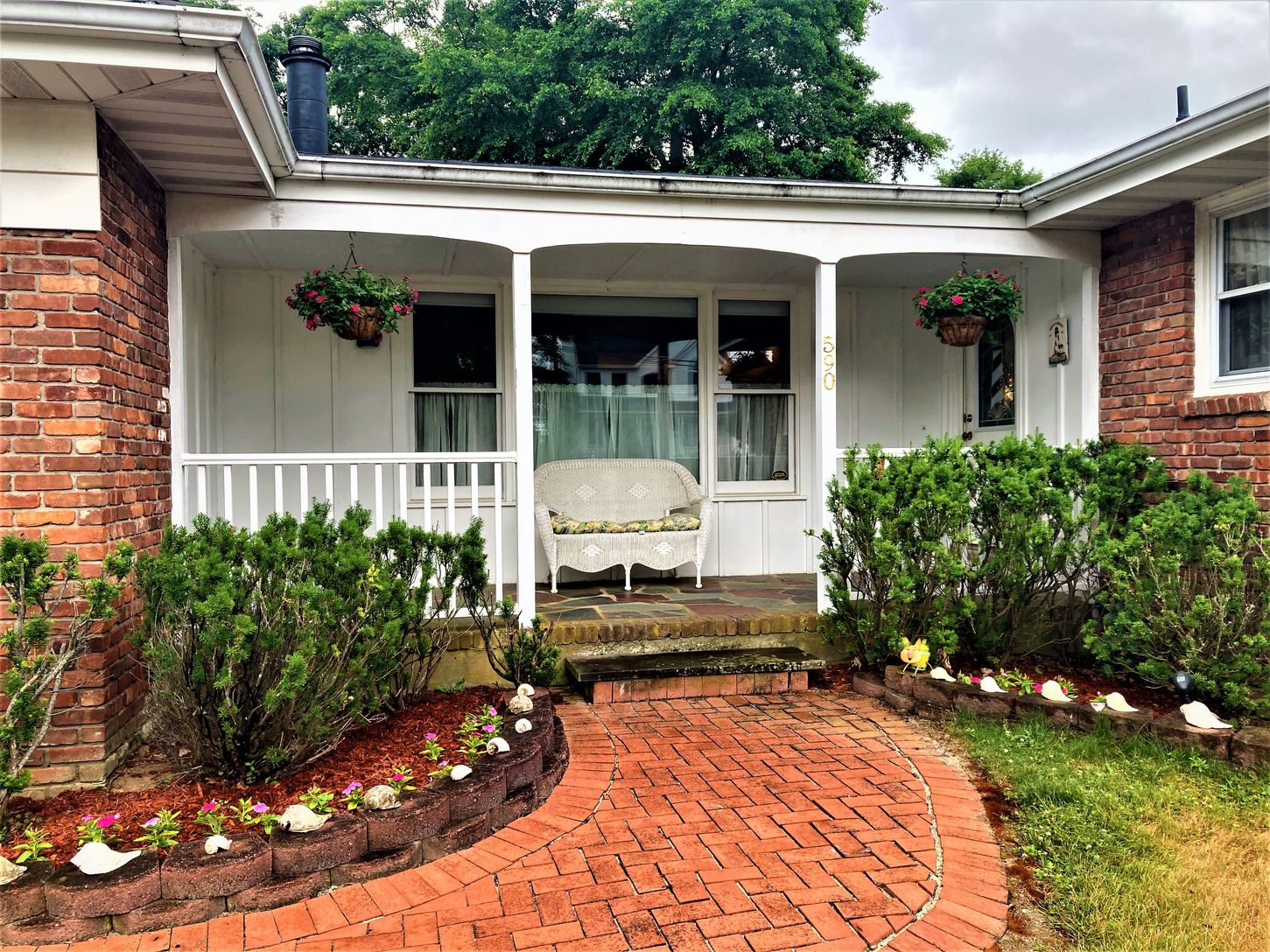  Covered front porch