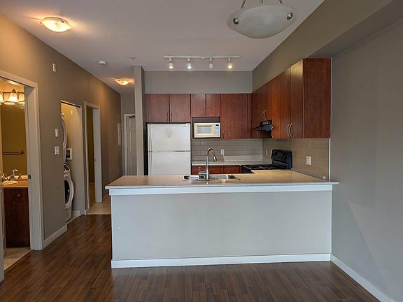 2nd image of 40437 Tantalus Rd #210