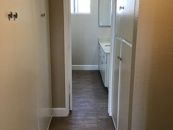 4th image of 13062 Cypress St APT 14