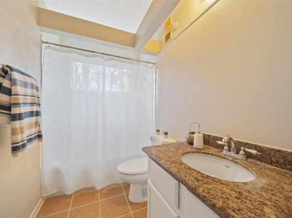 3317 Golden Trails Dr APT 802, Humble, TX 77345