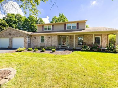 22 Littlewood Ln E, Rochester, NY, 14625