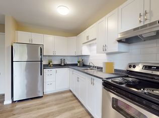 Parkdale Manor Apartments, Sarnia, ON N7S 1R6