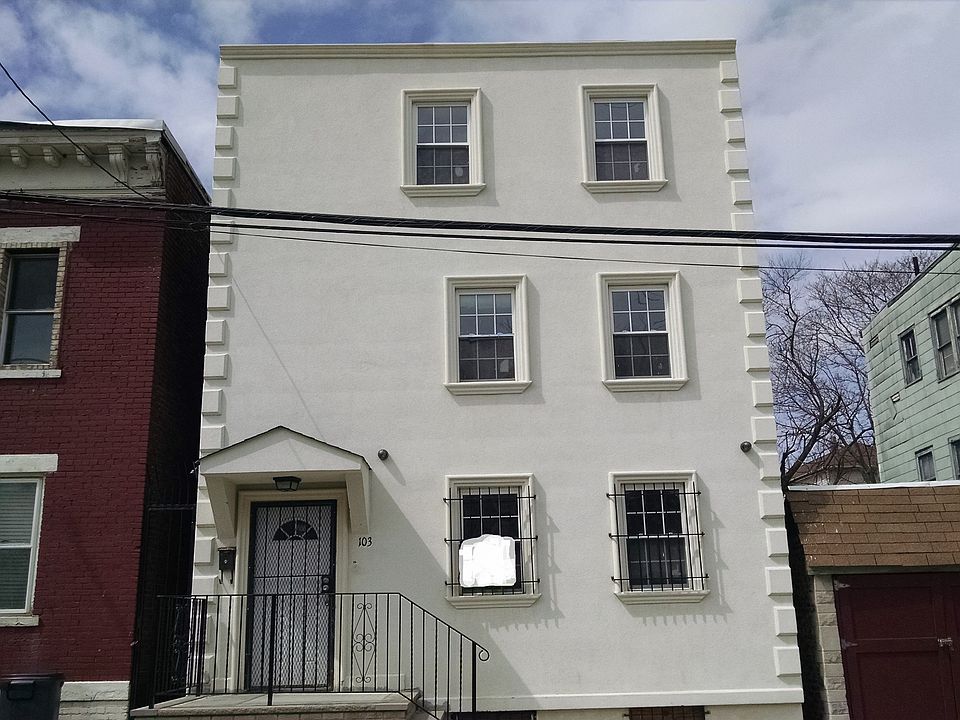1st image of 106 N 6th St