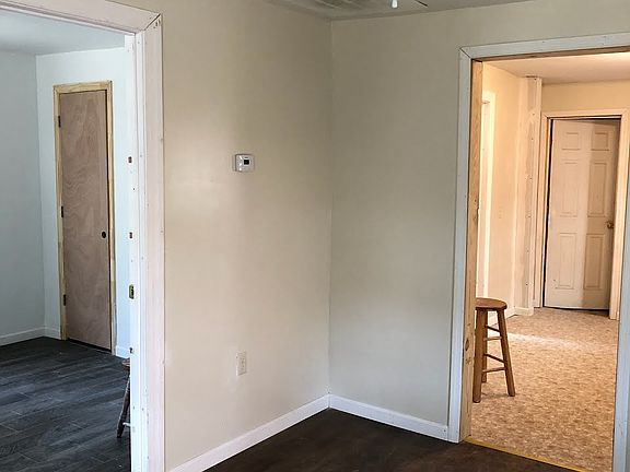 4th image of 4741 Independent Ave