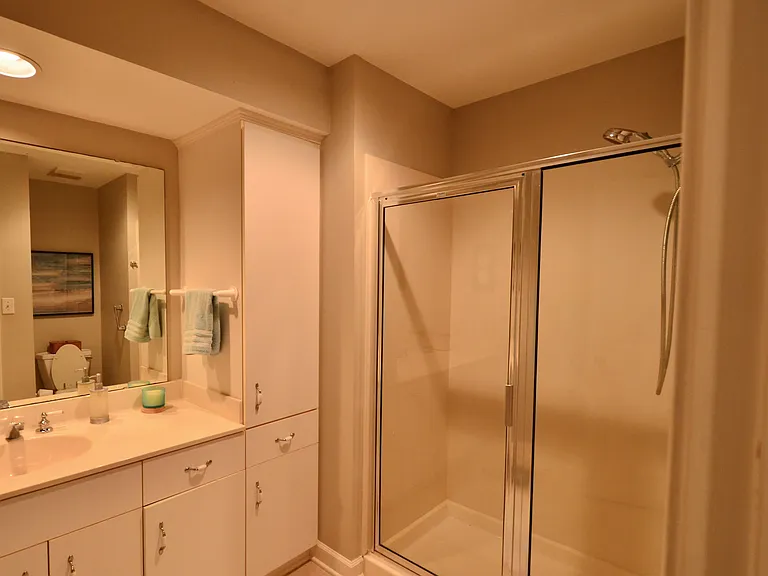531 Weathersfield — Photo 9