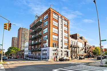 347 Lorimer Street in Williamsburg