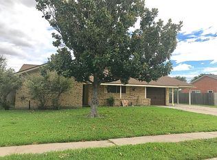 1837 W 8th St, Freeport, TX 77541