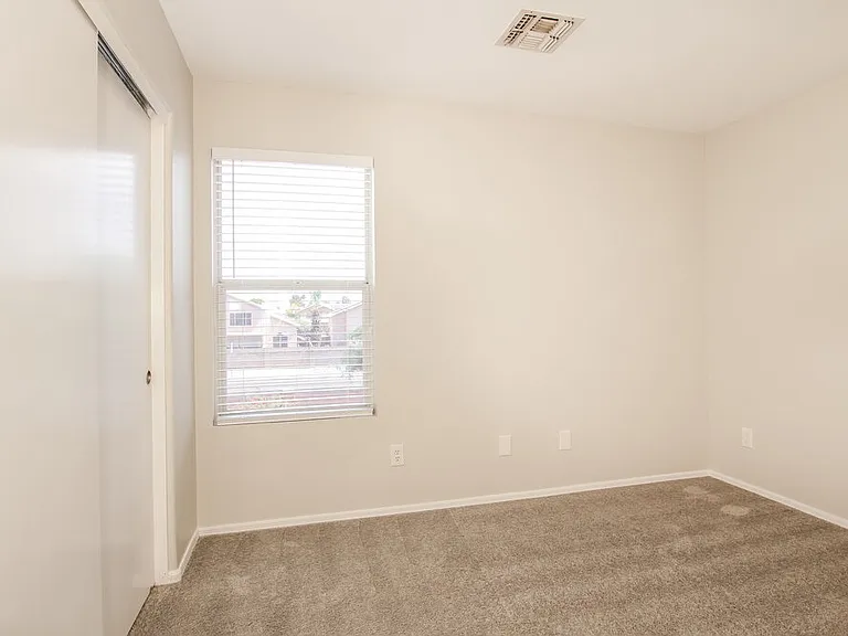 3142 E Kristal Way — Photo 13