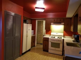 1652 Lawncrest Ln, Clementon, NJ 08021