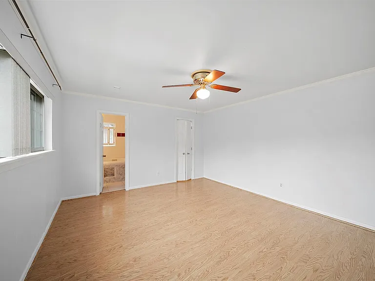 5215 Cheena Dr — Photo 16