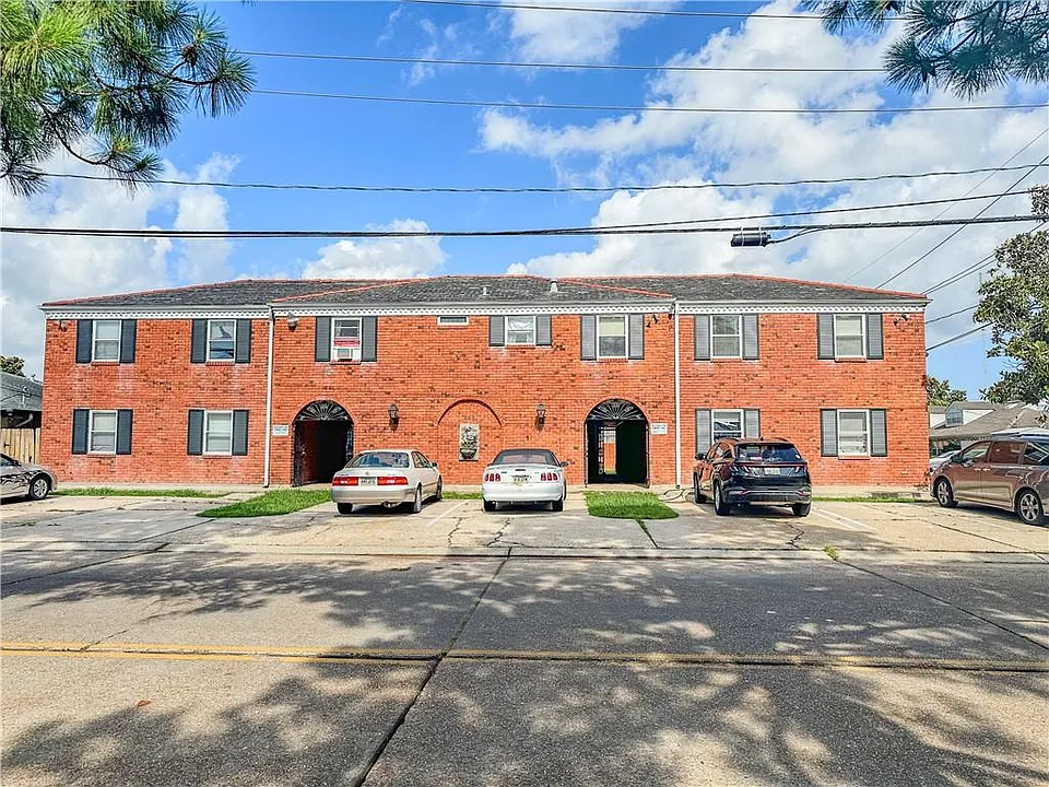 868 Martin Behrman Ave #8