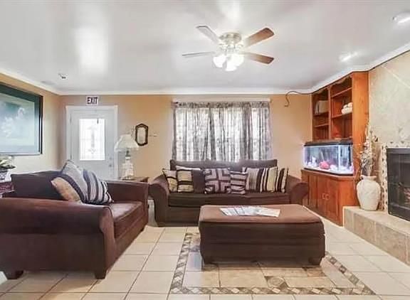 2nd image of 525 River Oaks Dr Unit B