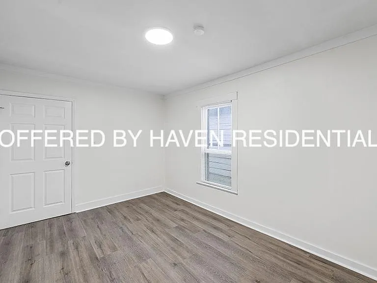 423 Church St NW — Photo 13