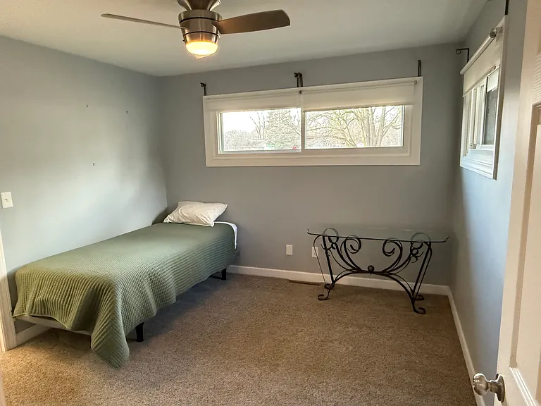 136 Blackhawk Ln — Photo 24