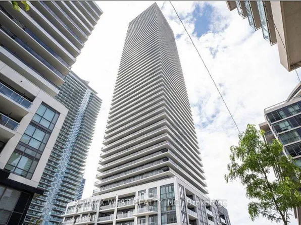 70 Annie Craig Dr #404, Toronto, ON M8V 0G2