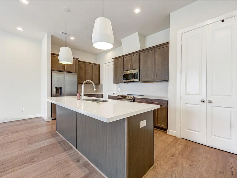 5920 Jasper Jones Way — Photo 12