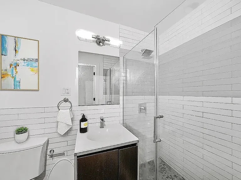 403 E 69th St #2C — Photo 4