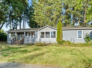 28600 Lingo Ln, Junction City, OR 97448