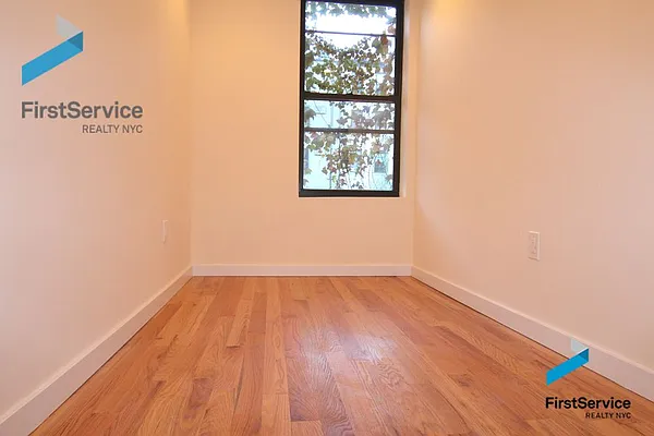 Rented by FirstService Realty (legacy) | media 23