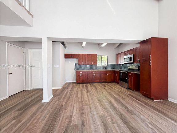 2nd image of 2496 Douglas Ave