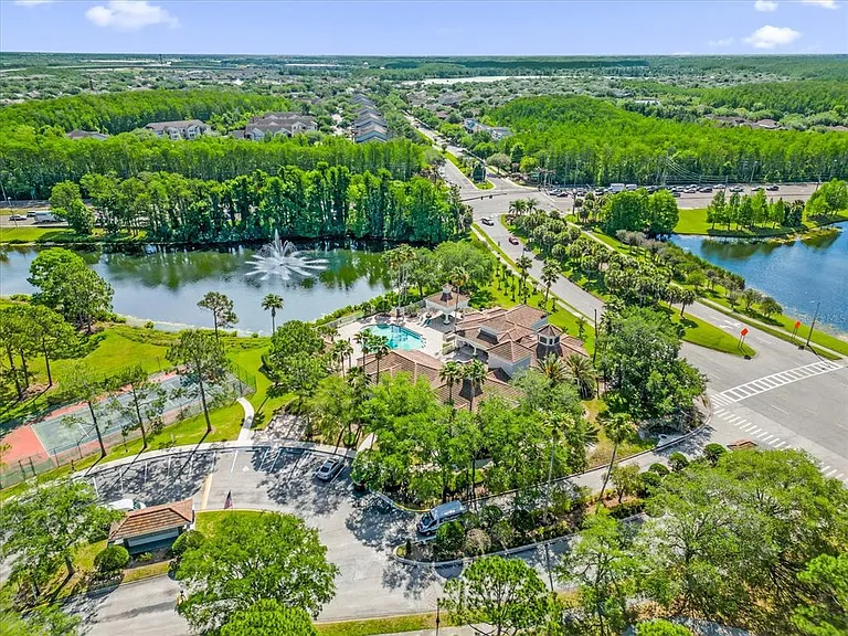 13953 Fairway Island Dr #618 — Photo 30