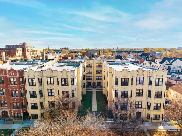 The Dickens Courtyard, 3631-41 W Dickens Ave, Chicago, IL 60647