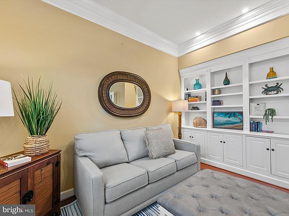 4th image of 38960 Aster Way