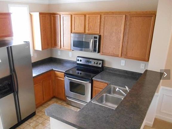 2nd image of 141 Quarter Ln