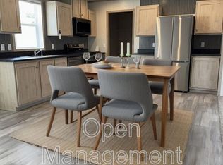 755 N Tratt St #12, Whitewater, WI 53190