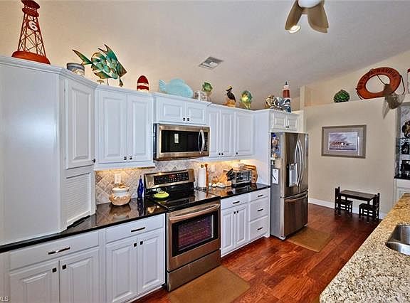 5th image of 1114 NW 24th Pl