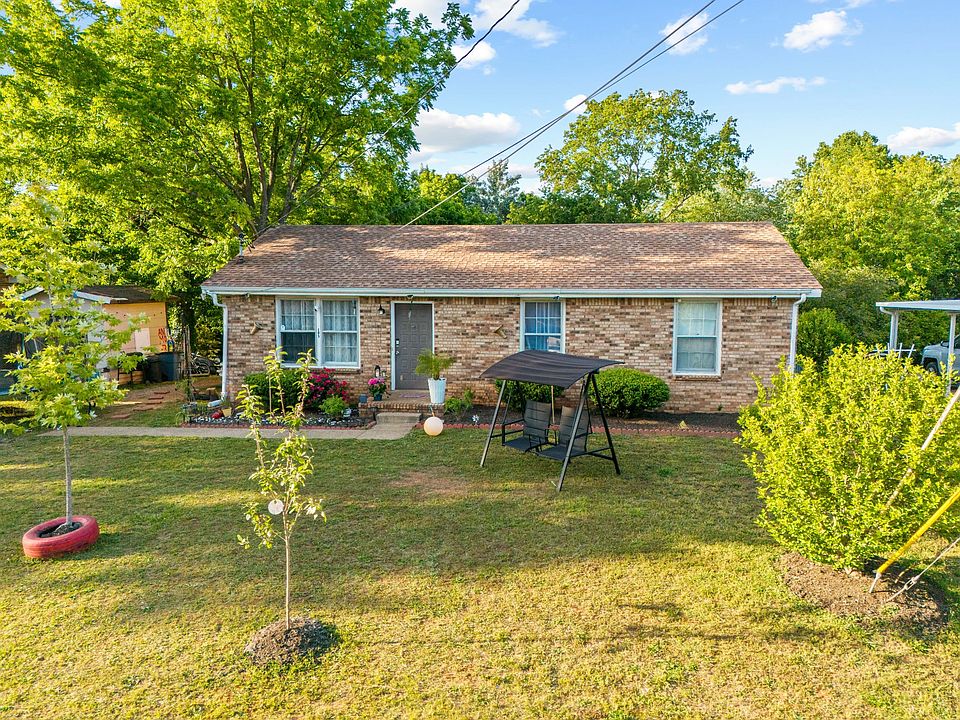 1st image of 105 Bellamy Ct