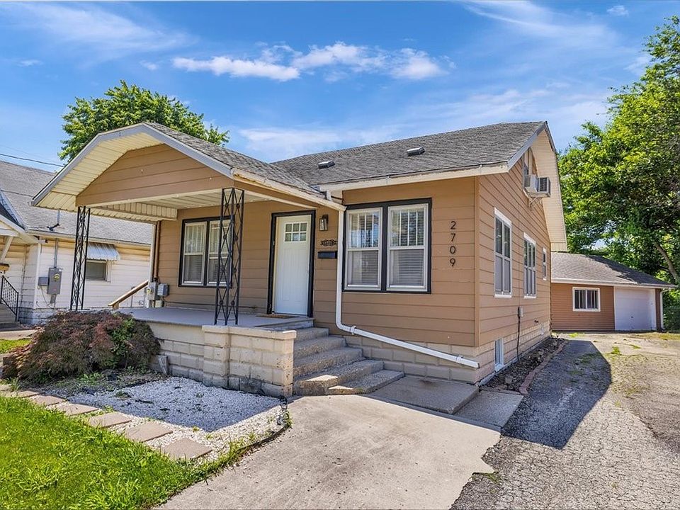 1st image of 2709 Marshall Ave