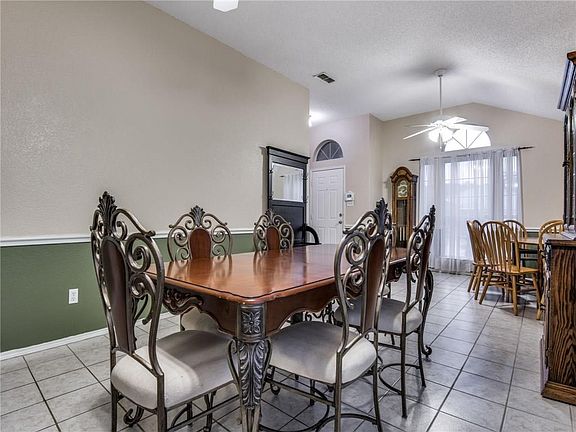 4th image of 1844 Cedar Tree Dr